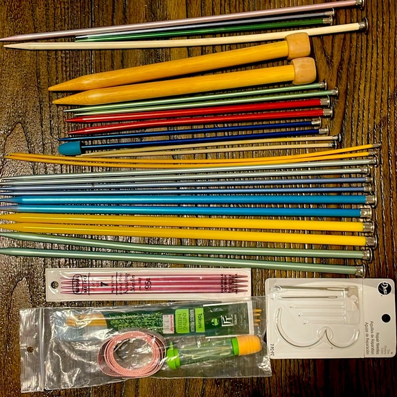 Large Lot Knitting Needles New and Preowned.over 40 pieces - Picture 1 of 5